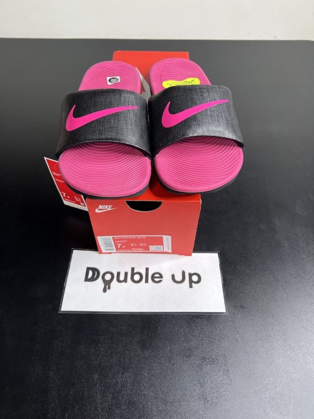 Nike Size 7Y Little Kid Big Kid Black Vivid PInk Kawa Slide Sandals  DD8519-001